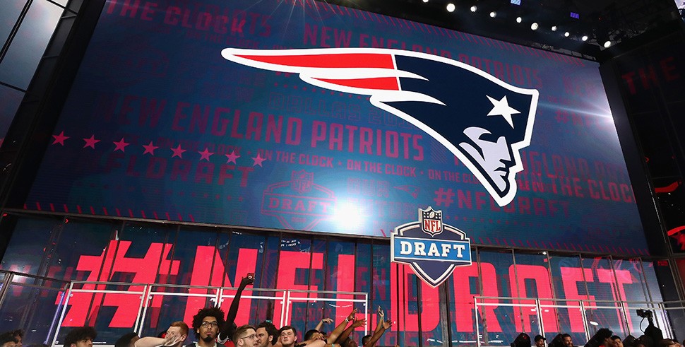Draft 2022 de Patriots – Pensamiento fuera de la caja